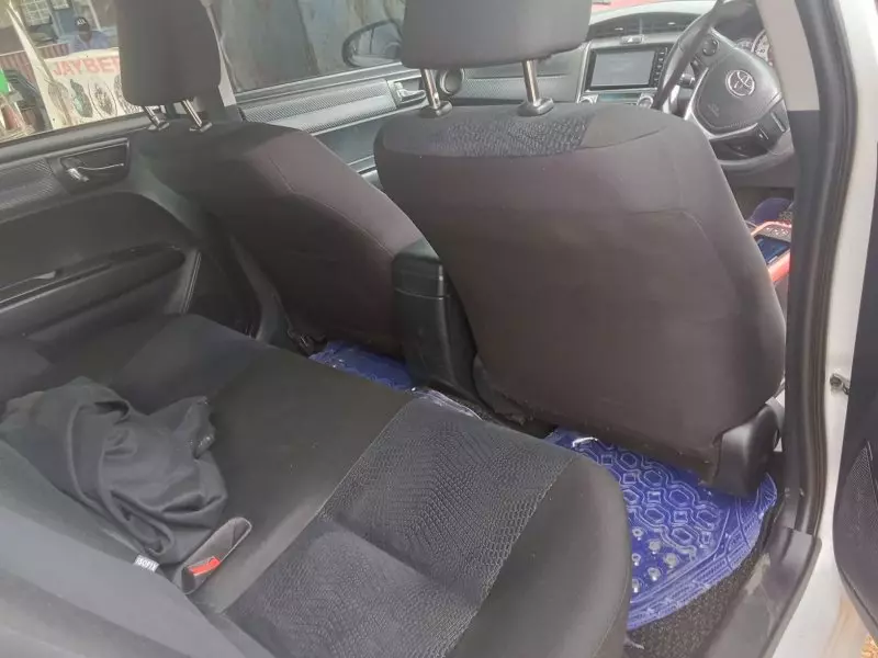 Toyota Fielder    - 2014