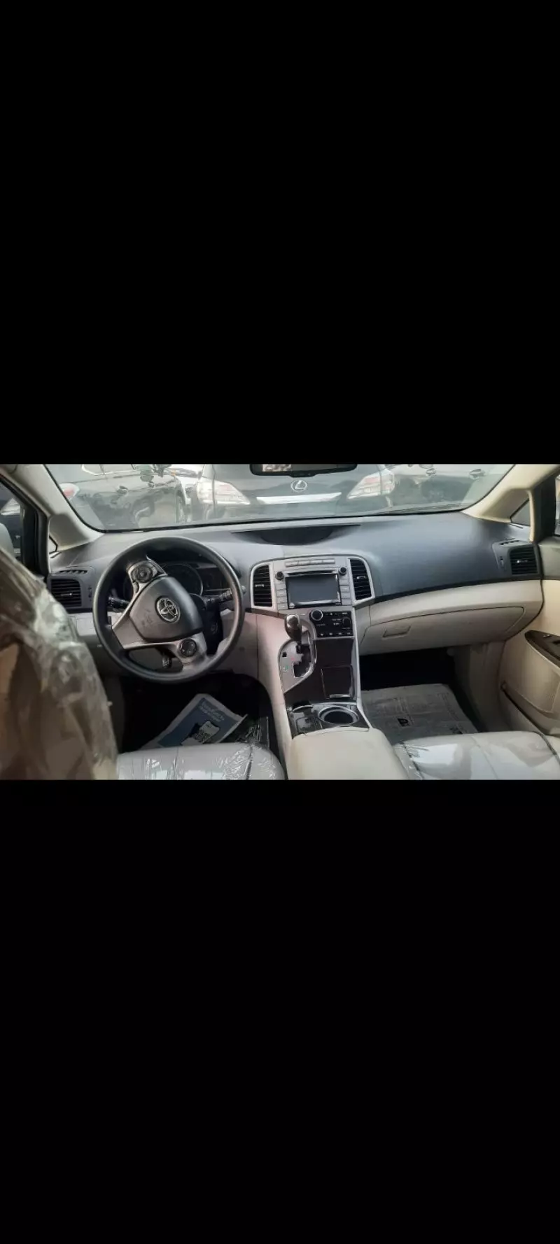 Toyota Venza   - 2015
