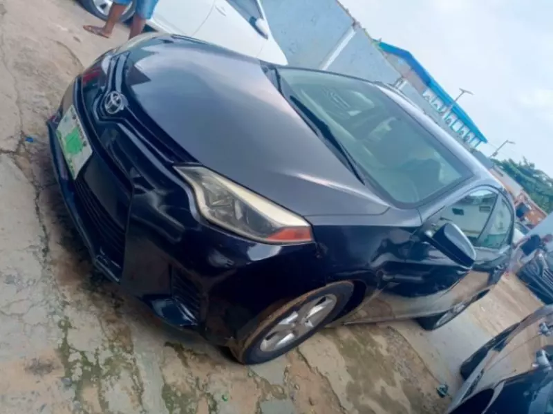 Toyota Corolla   - 2015