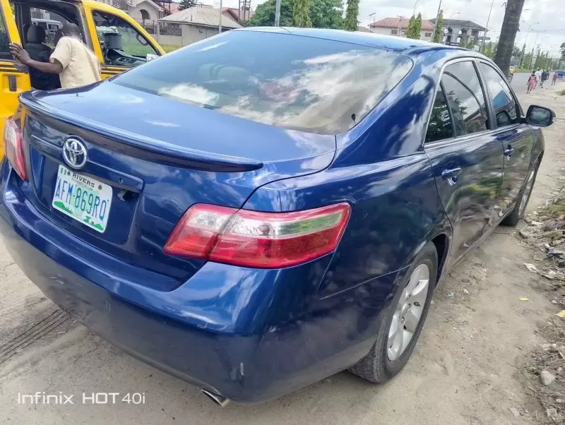 Toyota Camry   - 2007