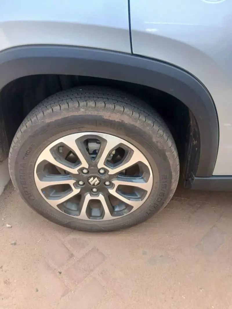 SUZUKI Grand Vitara   - 2025