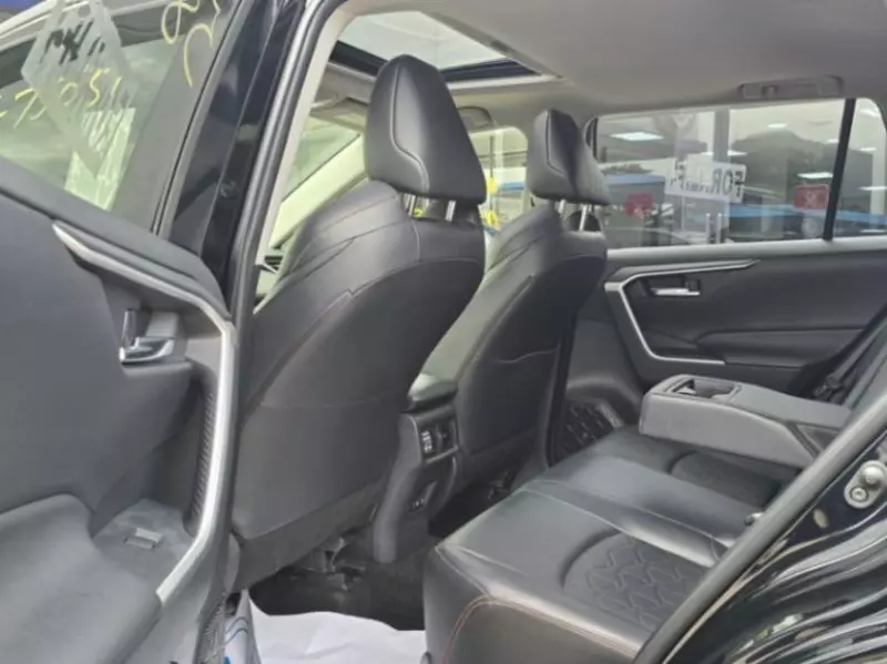 Toyota RAV 4   - 2019