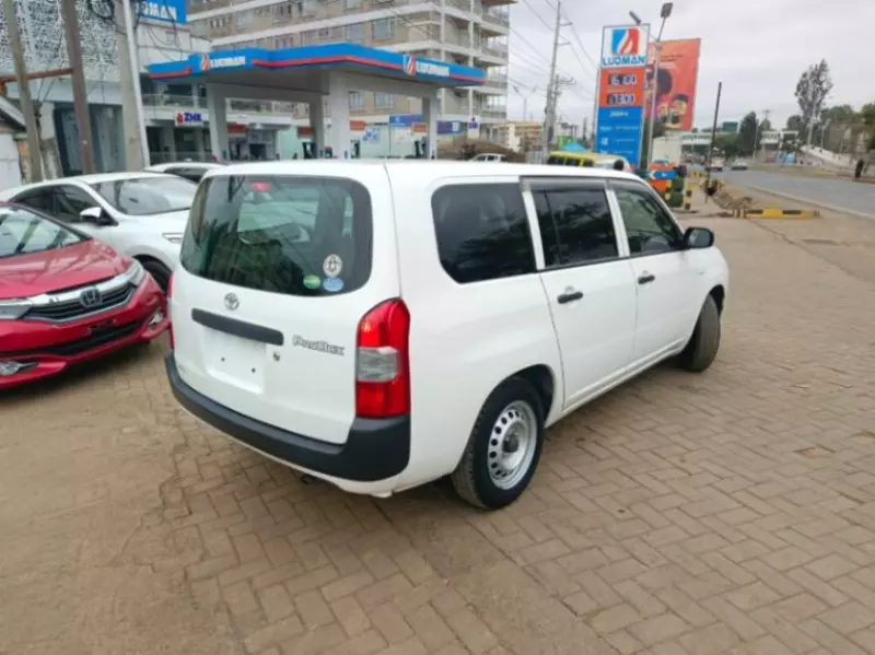 Toyota Probox    - 2018