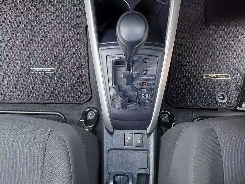Toyota Corolla   - 2013
