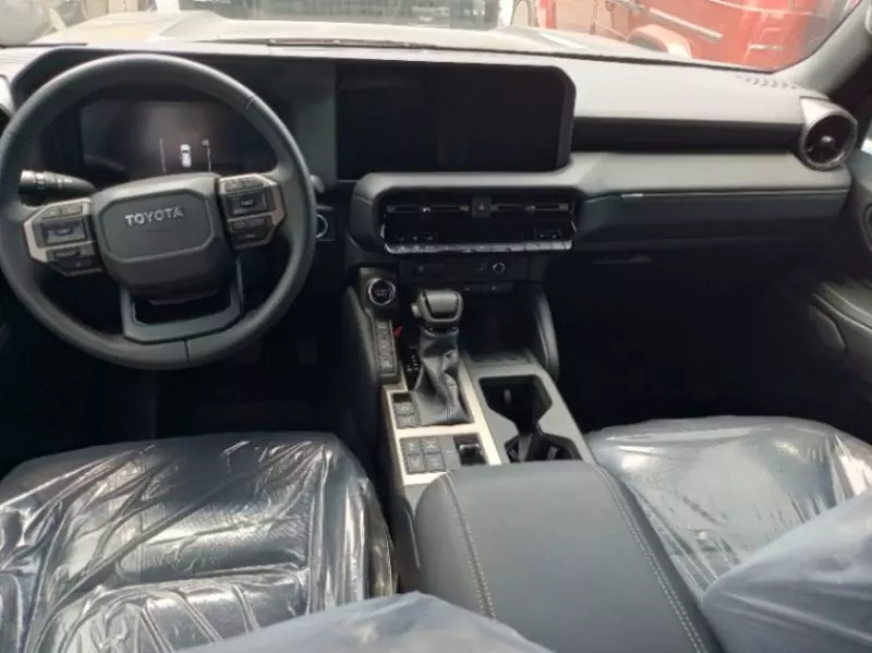Toyota Landcruiser Prado   - 2025
