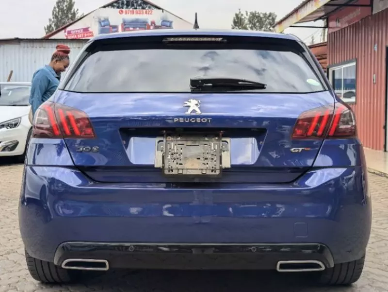 Peugeot 308   - 2017