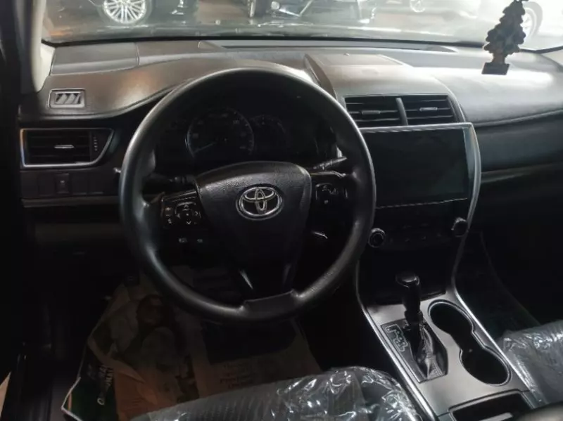 Toyota camry   - 2015
