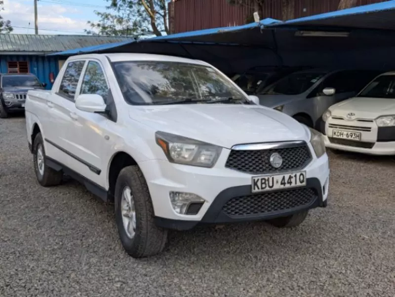 Ssangyong Actyon   - 2012