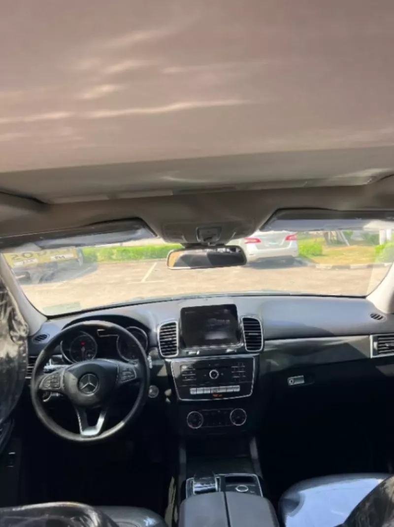 Mercedes-Benz GLE 350