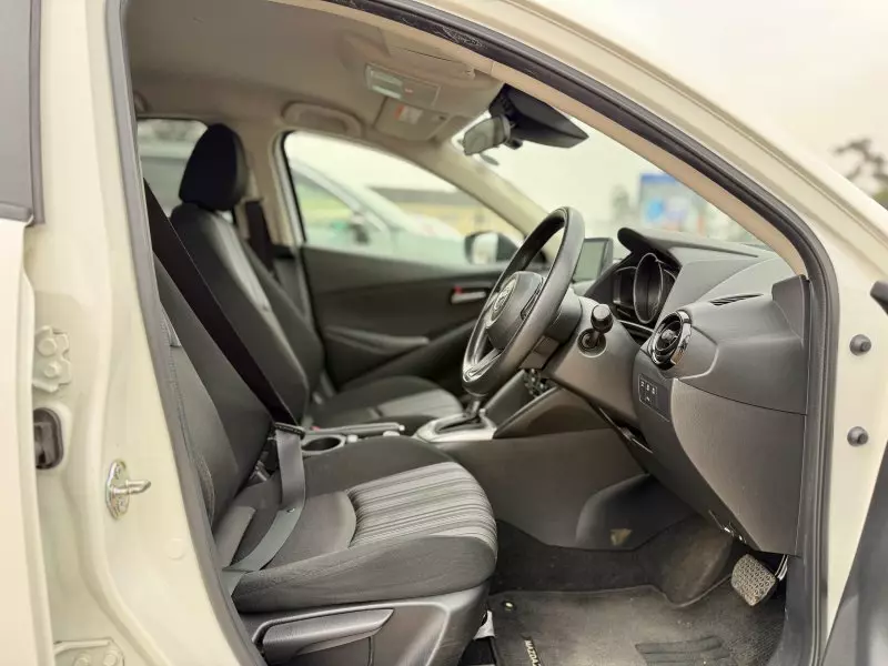 Mazda 2   - 2020