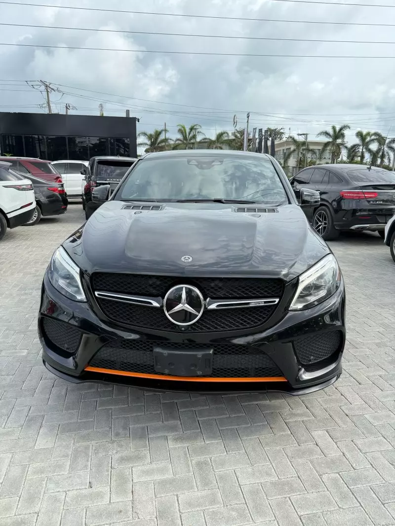 Mercedes-Benz GLE-Class   - 2018