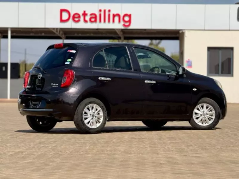 Nissan March   - 2018