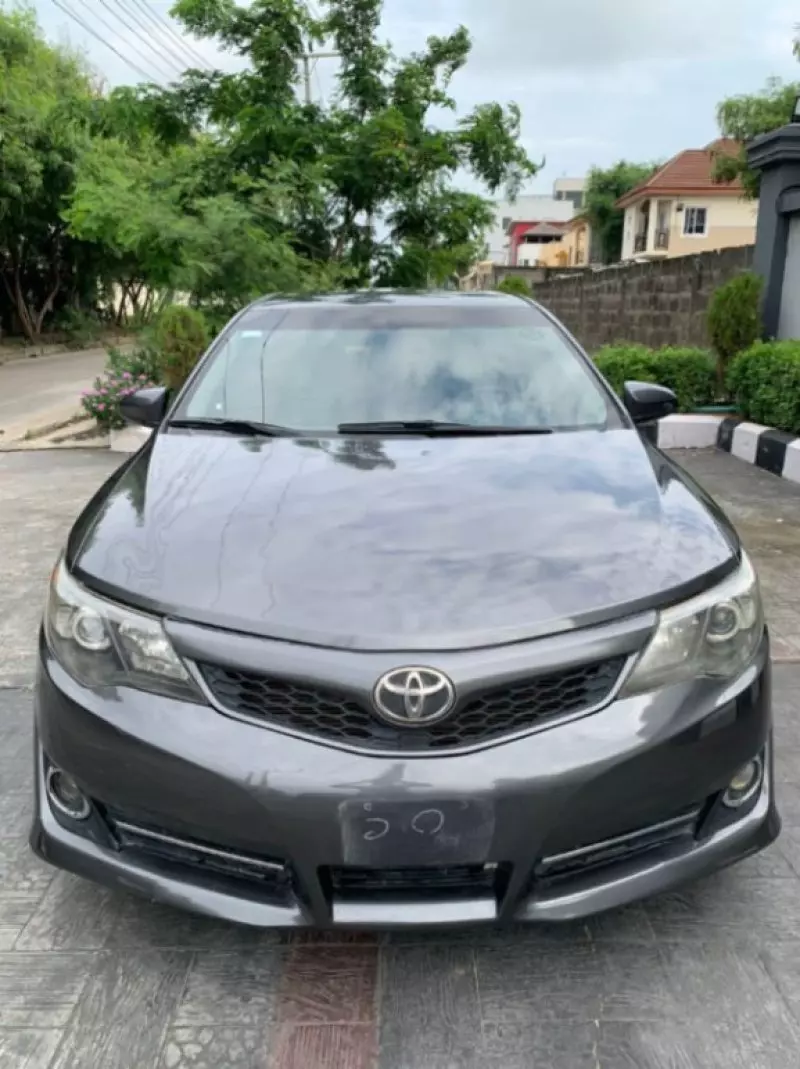 Toyota Camry   - 2007