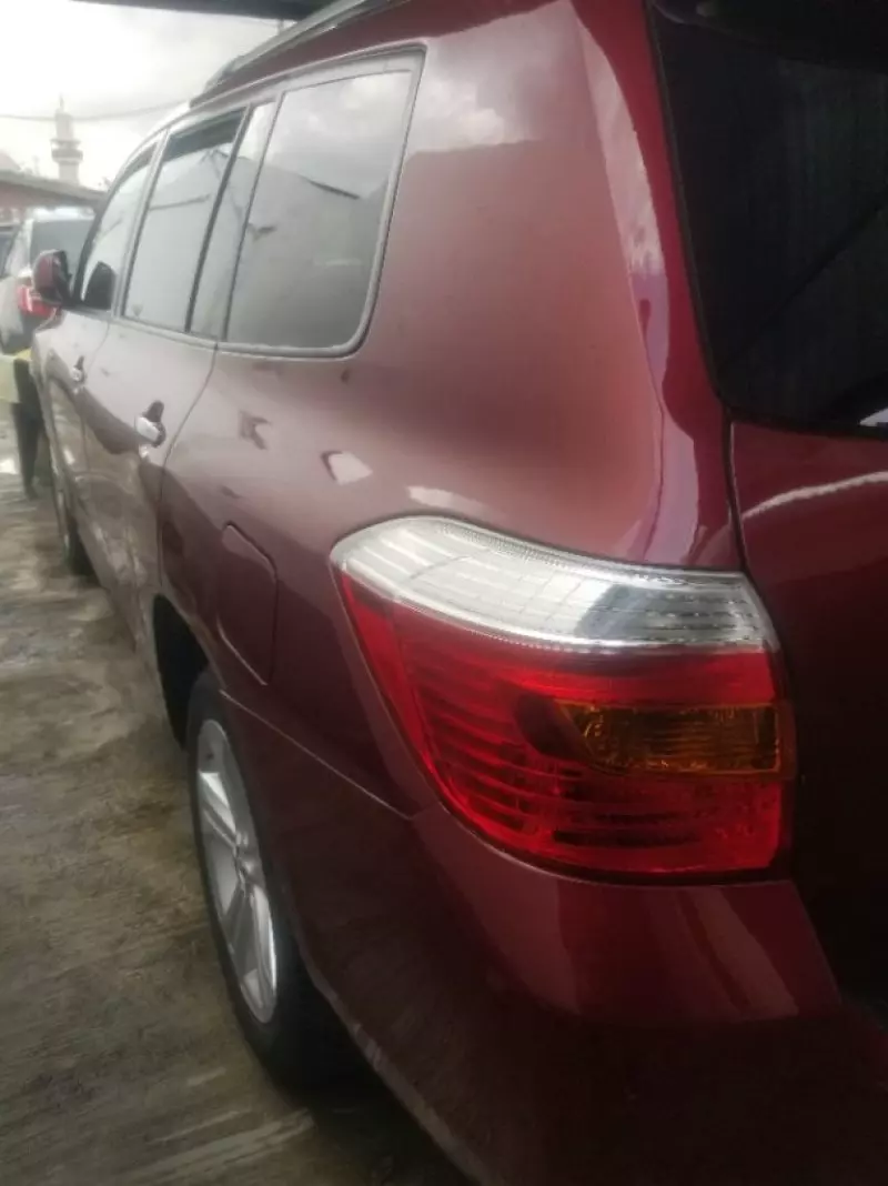 Toyota Highlander   - 2008