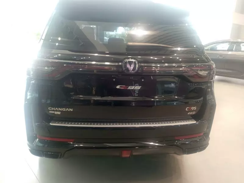 CHANGAN CS 95   - 2025