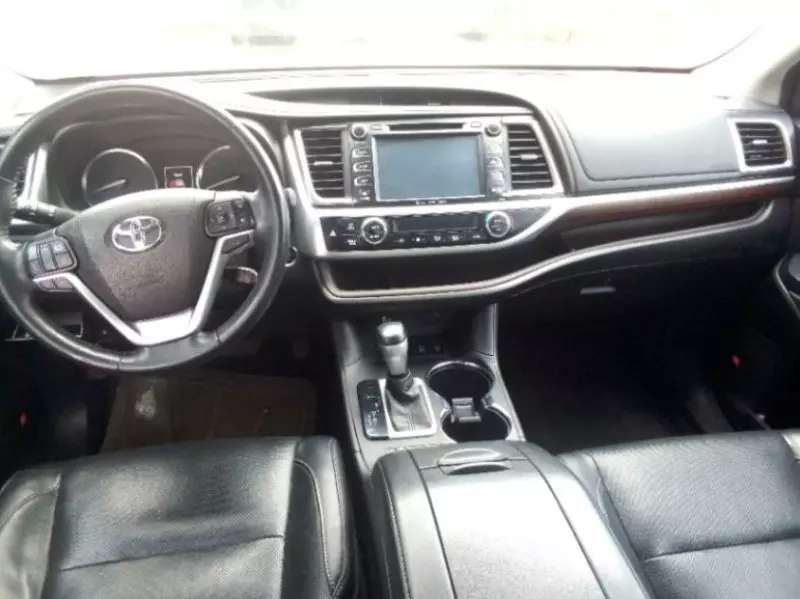 Toyota Highlander   - 2009