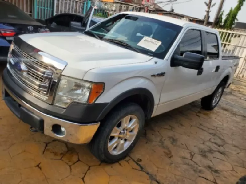 Ford F-150   - 2014