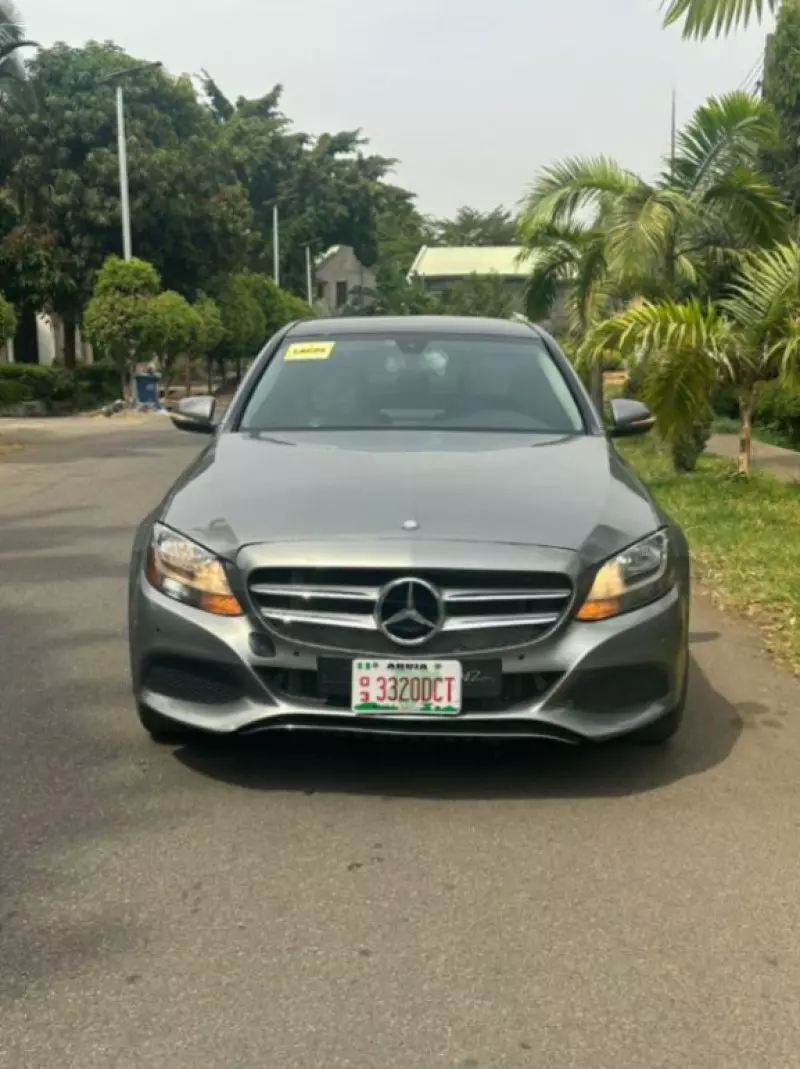 Mercedes-Benz C 300   - 2015