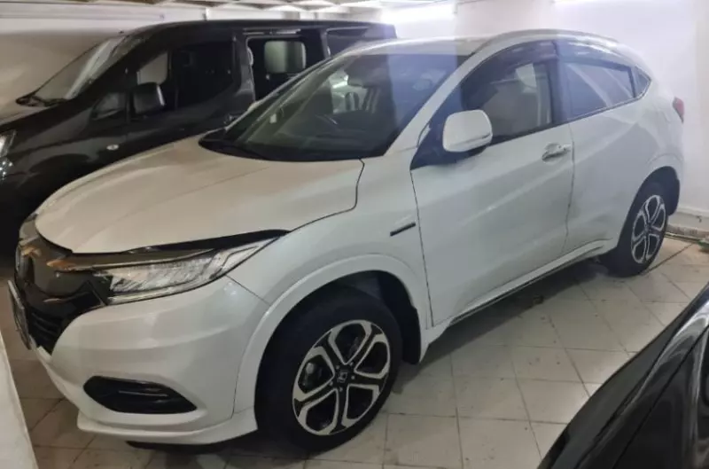 Honda Vezel    - 2018