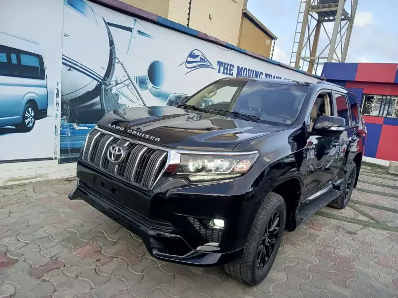 Toyota Landcruiser Prado   - 2024