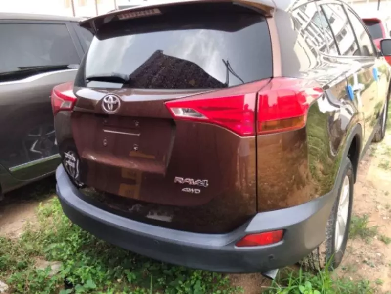 Toyota RAV 4   - 2013