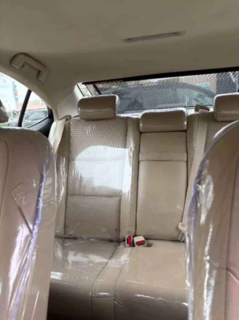 Lexus ES 350   - 2013