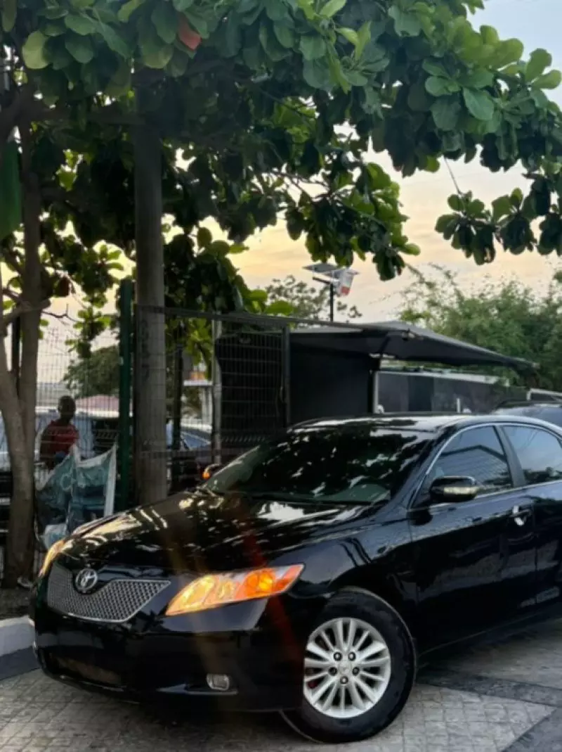 Toyota Camry   - 2007
