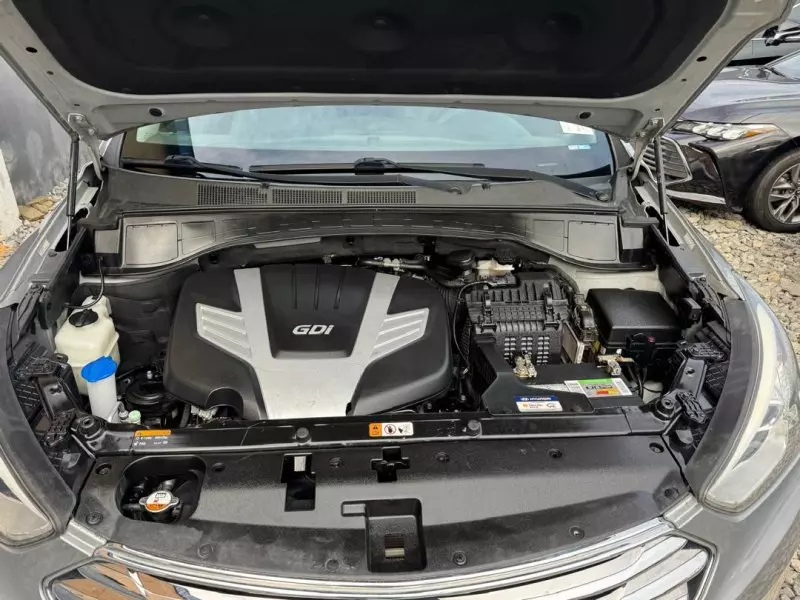 Hyundai Santa Fe - 2015