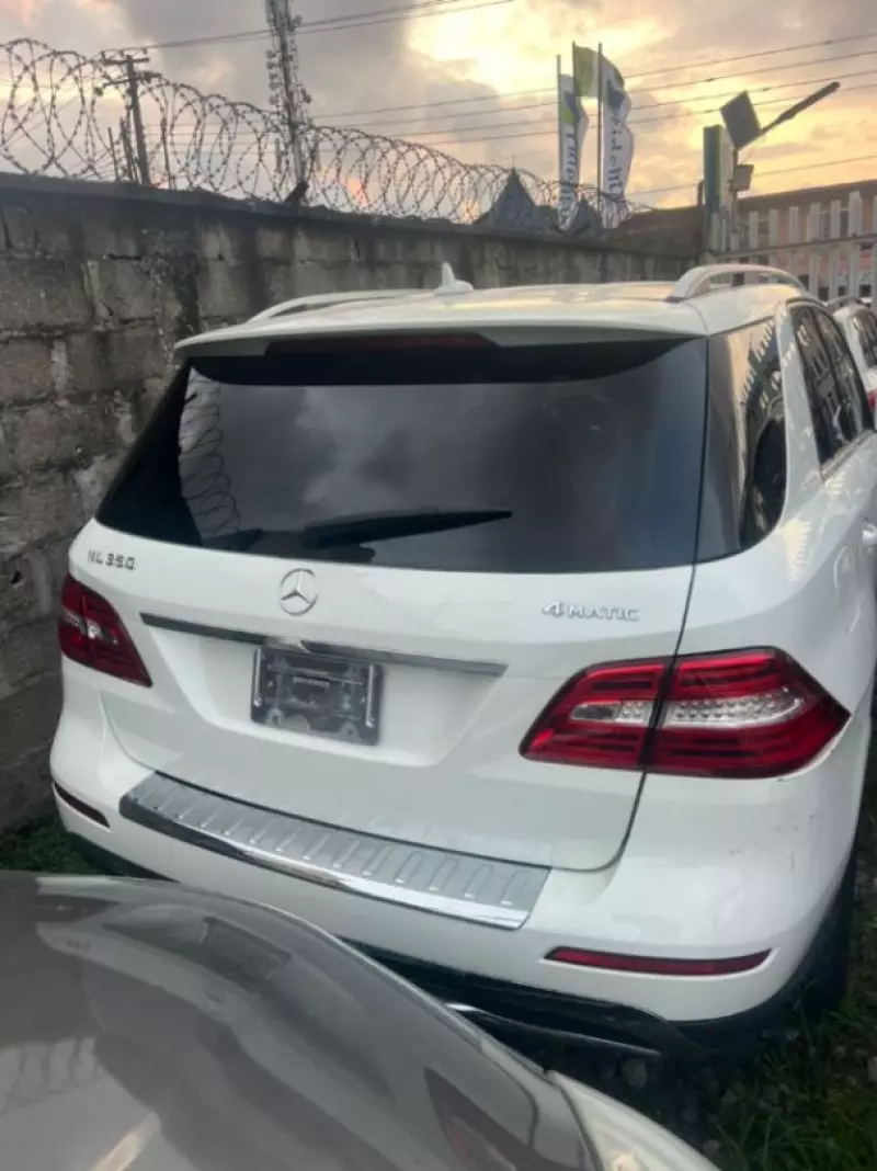 Mercedes-Benz Ml-class   - 2012