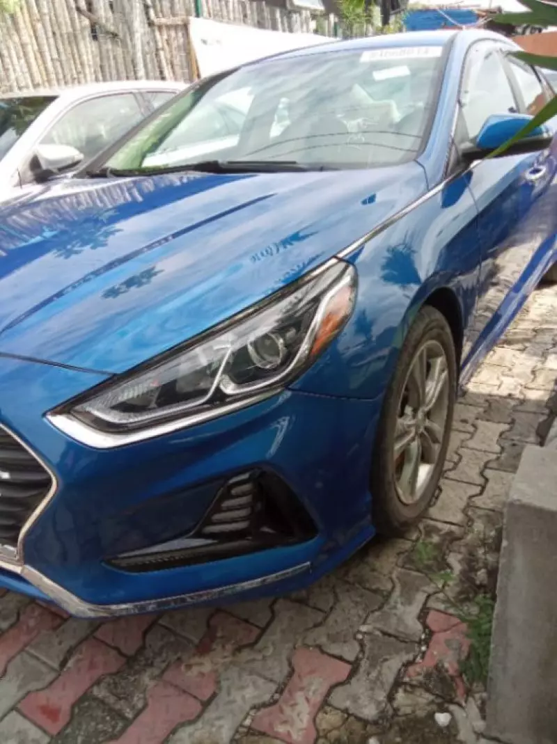 Hyundai Sonata   - 2017