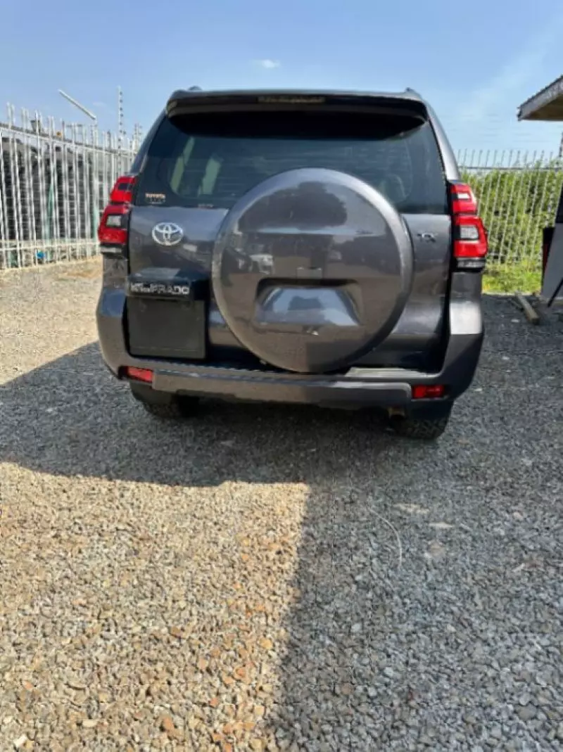 Toyota Land Cruiser Prado TX L   - 2015