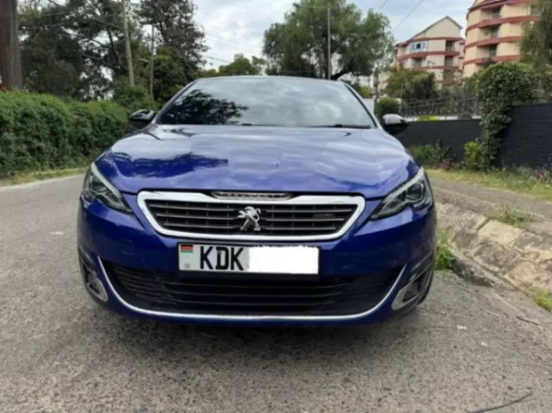 Peugeot 308   - 2015