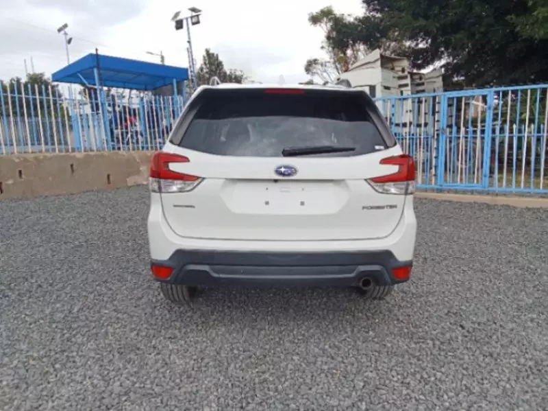 Subaru Forester   - 2018