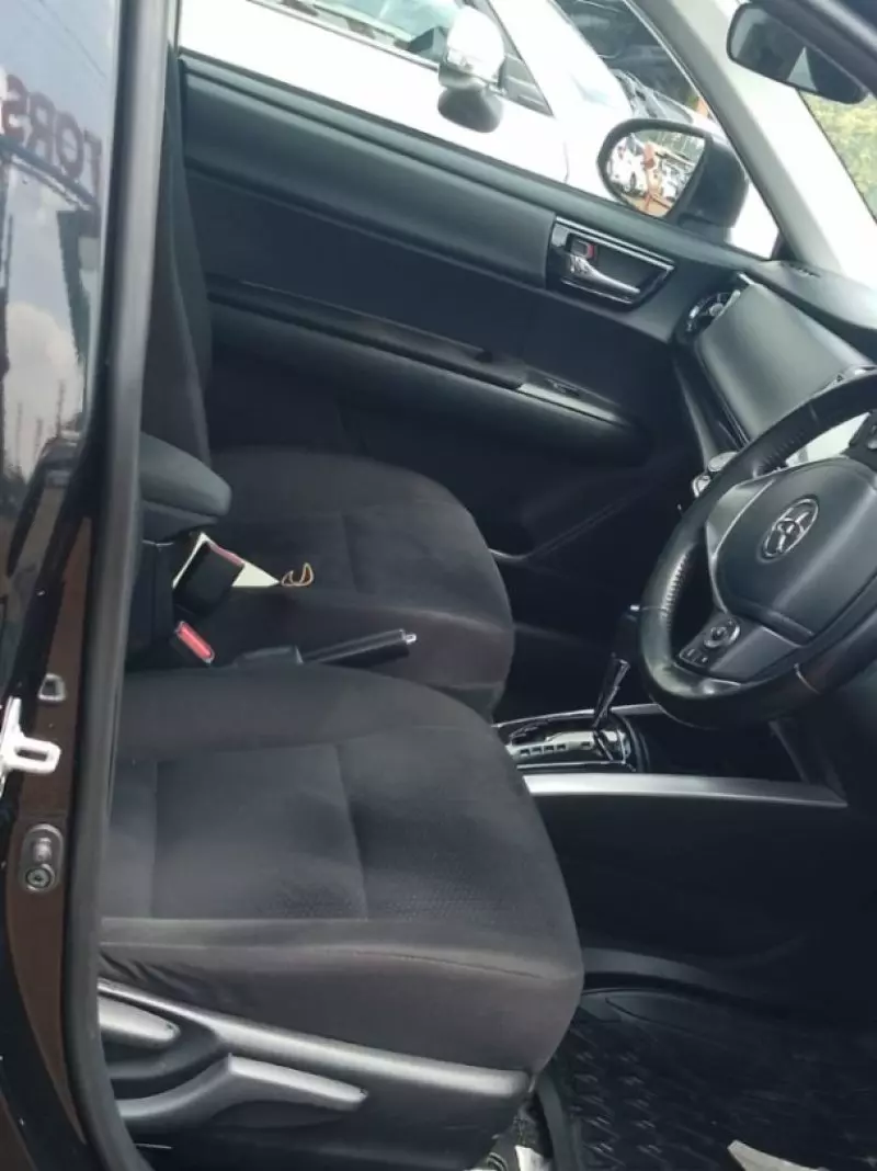 Toyota Fielder    - 2018