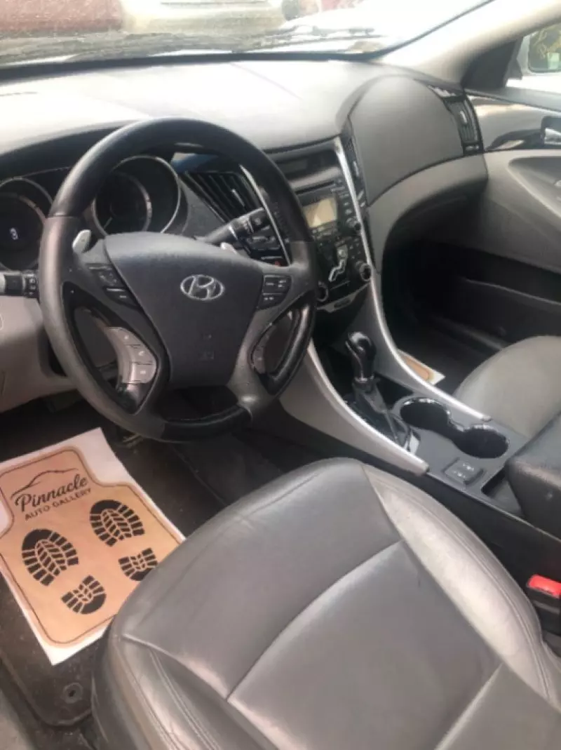 Hyundai SONATA 2,0L BVA / Cuir Luxury   - 2011