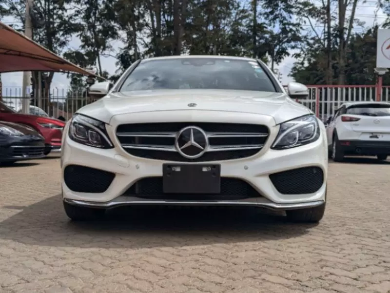 Mercedes-Benz C 200   - 2017