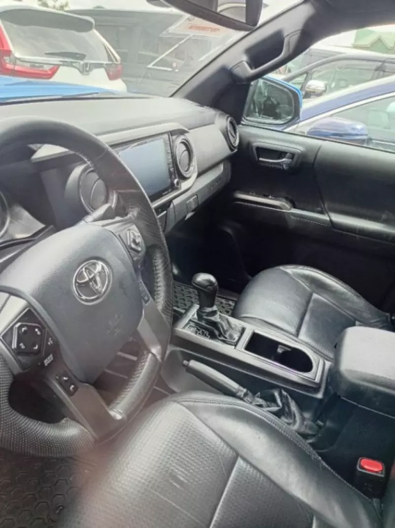 Toyota Tacoma   - 2020