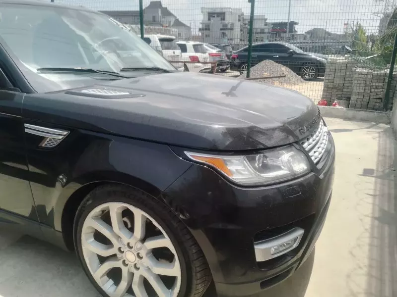 Land Rover Range Rover Sport   - 2014