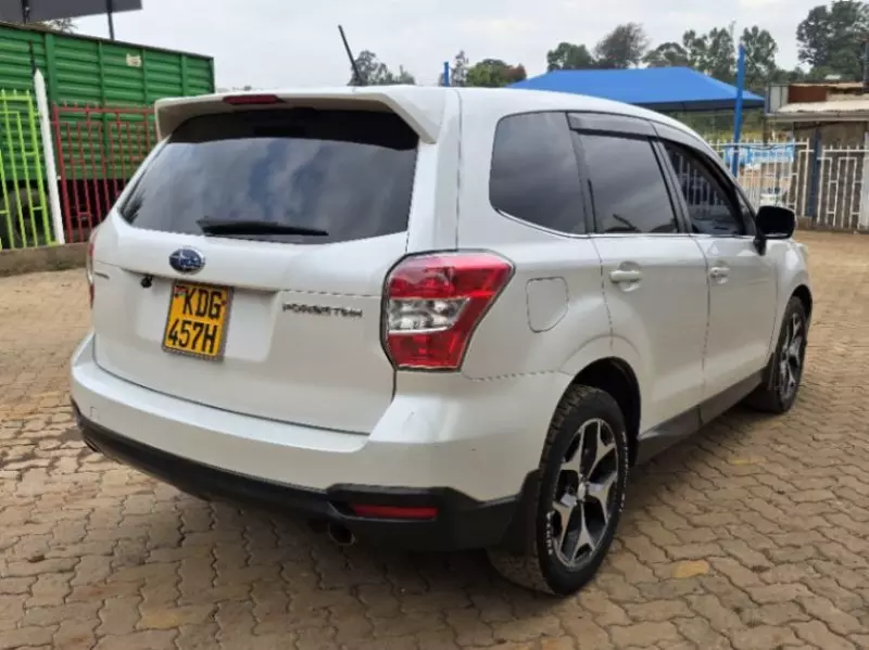 Subaru Forester   - 2014
