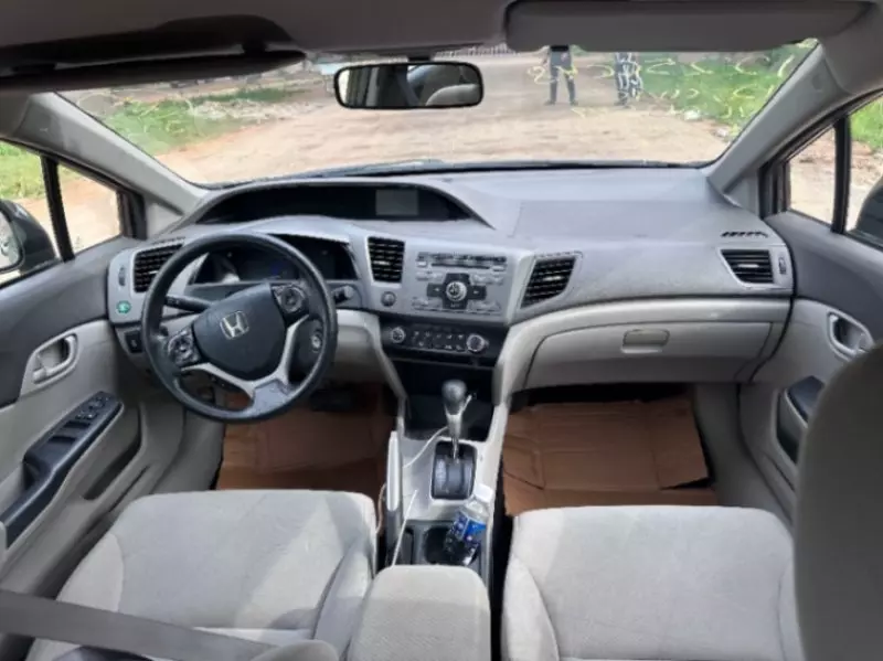 Honda Civic   - 2012