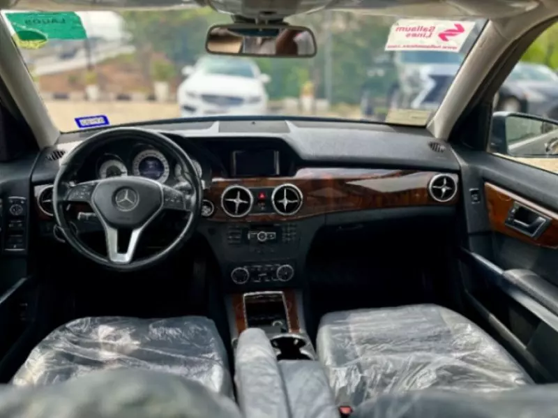 Mercedes-Benz GLK 350   - 2013