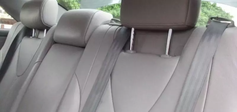 Toyota camry   - 2011