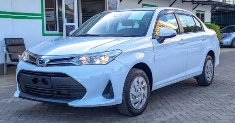 Toyota Axio    - 2018