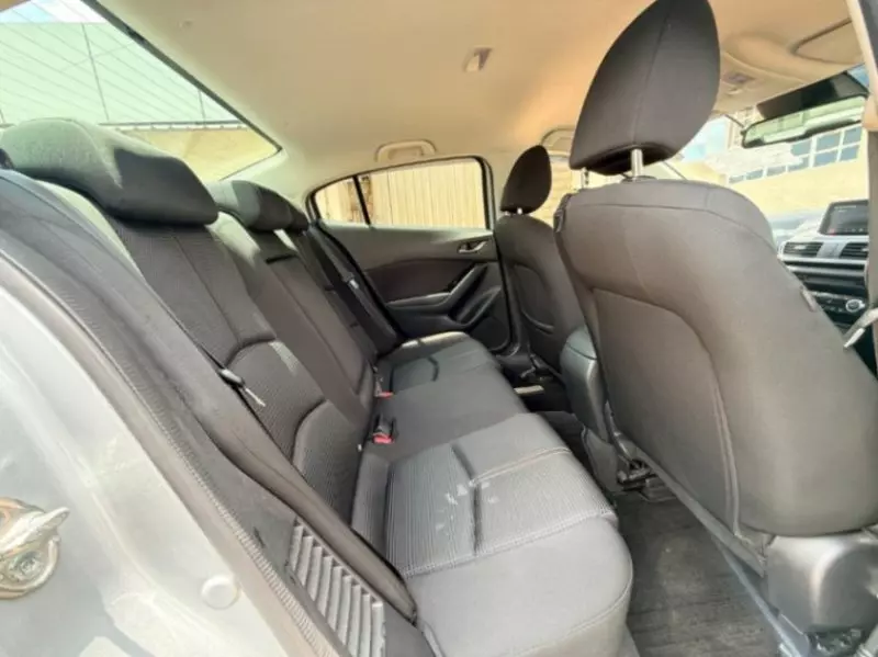 Mazda Axela    - 2018