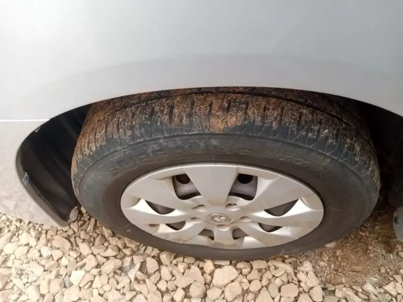 Toyota Noah   - 2010