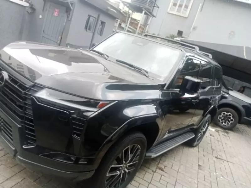 Lexus GX   - 2025