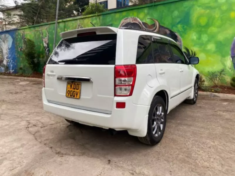 SUZUKI Escudo    - 2014