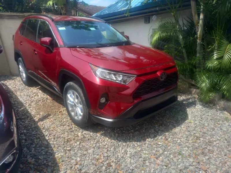 Toyota RAV 4   - 2020