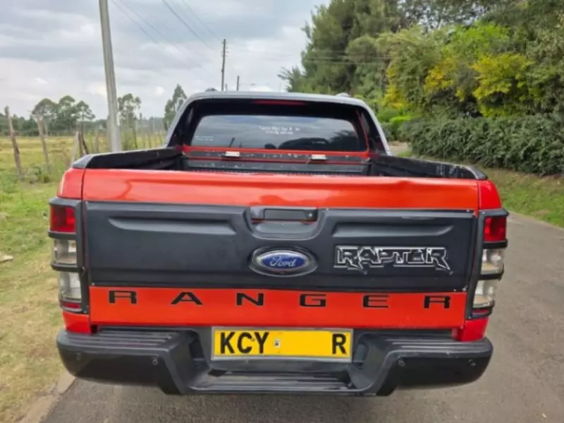 Ford Raptor   - 2014