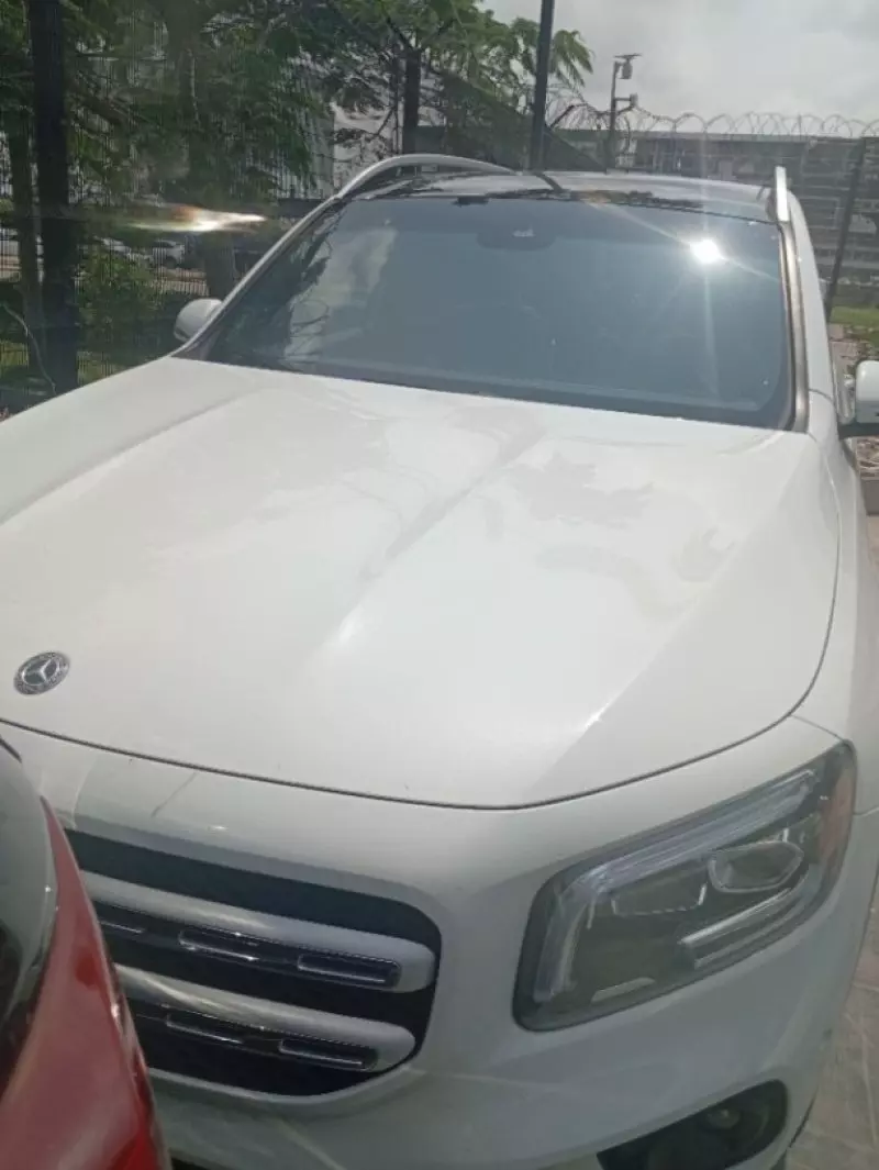 Mercedes-Benz GLB 250 - 2021